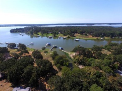 Lake Tawakoni Home For Sale in Quinlan Texas