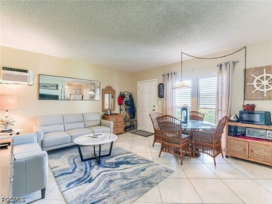 Marco Island Area Condo For Sale in Marco Island Florida