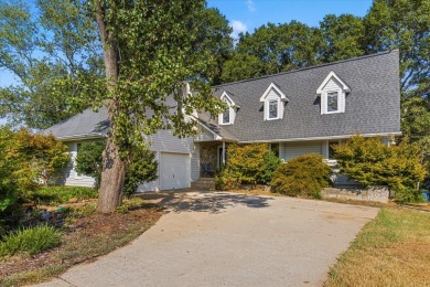 Lake Hartwell Home For Sale in Townville South Carolina