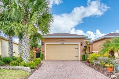 (private lake, pond, creek) Home For Sale in Kissimmee Florida