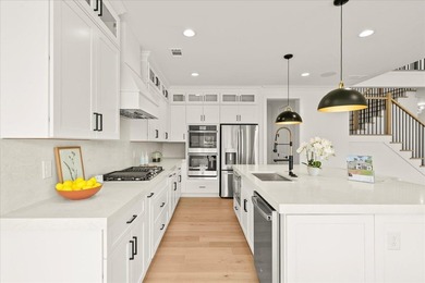 Stunning new construction, PRICED UNDER APPRAISAL, directly on - photo 14