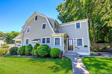 Welcome to this wonderful, expanded Colonial with a spacious - photo 4