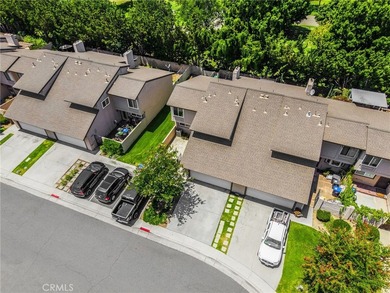 UPDATED & LARGEST floor plan in Shady Hollow, perfectly located - photo 16
