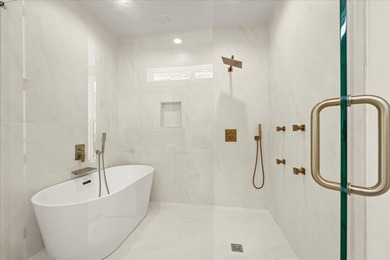 Stunning new construction, PRICED UNDER APPRAISAL, directly on - photo 27