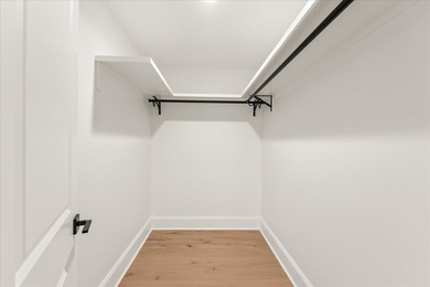Stunning new construction, PRICED UNDER APPRAISAL, directly on - photo 40