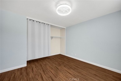 UPDATED & LARGEST floor plan in Shady Hollow, perfectly located - photo 40