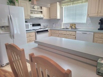 Forest Lake Estates is a 55+ age qualified active and vibrant - photo 4