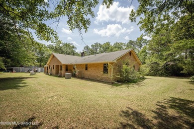 Nestled in the desirable Latimer community, this well-maintained - photo 50