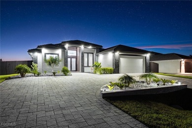 Cape Coral Lakes Area Home For Sale in Cape Coral Florida