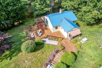 Lake Horace Home For Sale in Weare New Hampshire