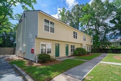 Beautifully updated condo/townhome conveniently located just - photo 1