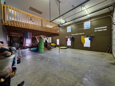 HUGH PRICE REDUCTION! NOW $599,000! Waterfront- 2 Docks - photo 30