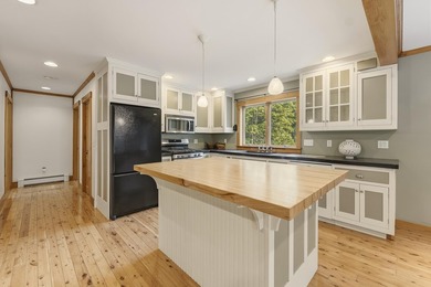 Nestled on 8 private acres, this charming 1862 sq. ft - photo 14