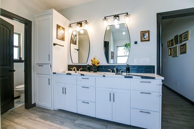 Welcome to 3544 Jaguar Trl in Buffalo Heights- where modern - photo 16