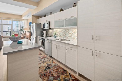 Welcome home to this stunningly renovated urban retreat at 350 W - photo 6
