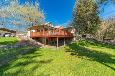 Pend Oreille River Home Sale Pending in Ione Washington