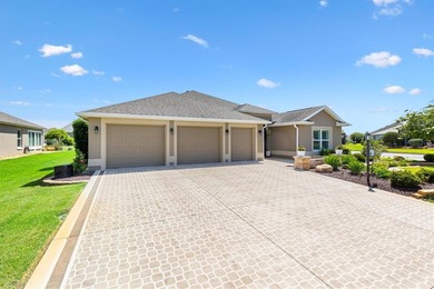 Custom Luxury Home | Gourmet Kitchen Suite | Private Guest Wing - photo 2