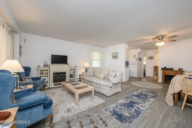 Gardens of Pleasant Plains premieres this lovely 2 Bed 1 Bath - photo 3