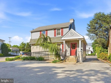 Rare opportunity to own a beautifully maintained professional - photo 5