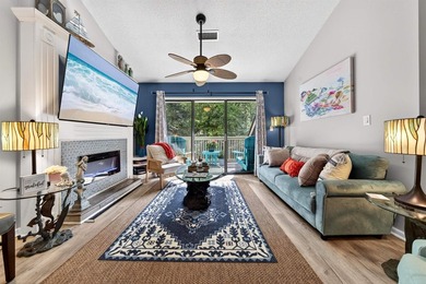 Welcome to your dream coastal retreat in Richmond Park at the - photo 7
