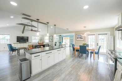 Waterfront home with ocean access in Palm City's Rustic Hills - - photo 12