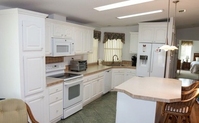 Gorgeous, move in Ready! $20,000 price reduction! Located in - photo 4