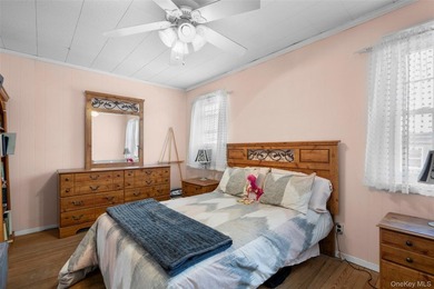 Welcome to 2839 Wellman Avenue, a well maintained single family - photo 17