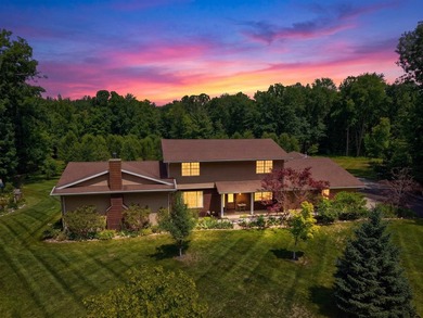 Welcome to 2574 N Eight Mile Road! Ten acres of private - photo 1