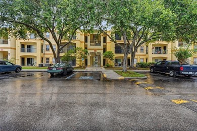 Welcome to this charming one-bedroom, one-bathroom condo located - photo 1