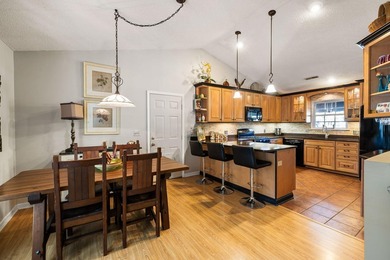 This charming brick home sits in a cul-de-sac on a quiet street - photo 8