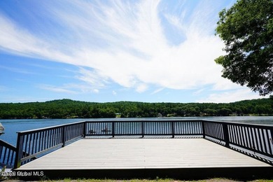 Lakefront Property It doesn't get any better than this. Well - photo 1