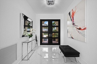 Lakefront living on an oversized cul-de-sac lot in Journey's - photo 12