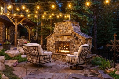 Spectacular, European ski chalet with a truly grand entry into - photo 12