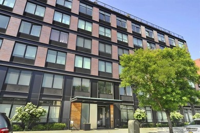 Welcome to Luxury Condo (not a co-op) 1D at 21-45 44th Drive - a - photo 13
