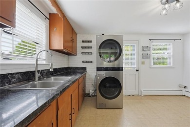 Charming 3-bedroom, 1-bath ranch offering comfortable - photo 4