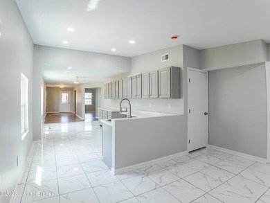 Completely renovated from top to bottom! This 3 bed, 2 bath home - photo 6