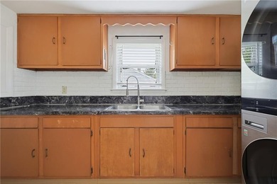 Charming 3-bedroom, 1-bath ranch offering comfortable - photo 7
