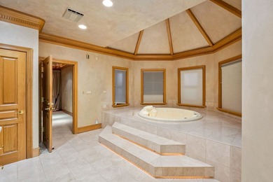 This stunning luxury home seamlessly combines refined elegance - photo 18