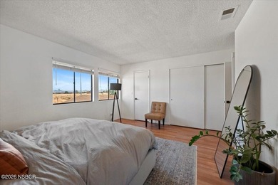 Light-filled, thoughtfully updated and designed around - photo 18
