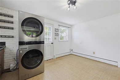 Charming 3-bedroom, 1-bath ranch offering comfortable - photo 8