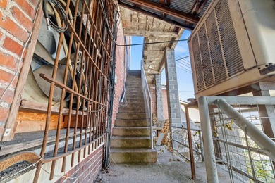 Historic-Downtown Branson GemInvestment + Character + - photo 22