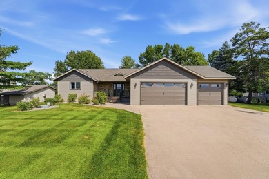 Wake up to breathtaking views of highly sought-after Long Lake! - photo 3