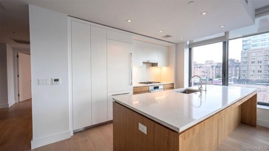 Designed by ODA New York, 251 1st Street offers precise layout - photo 7