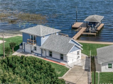 Lake Home For Sale in Lake Placid, Florida