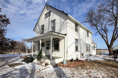 (private lake, pond, creek) Home Sale Pending in Hutchinson Minnesota