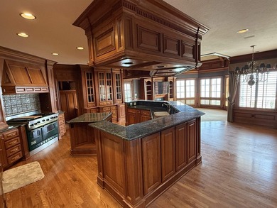 This stunning luxury home seamlessly combines refined elegance - photo 48