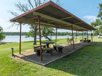 Private Waterfront Family Compound on Peninsula - 7+ Acres - photo 29