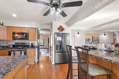This may be the cleanest home I have listed in 37 years !! - photo 3
