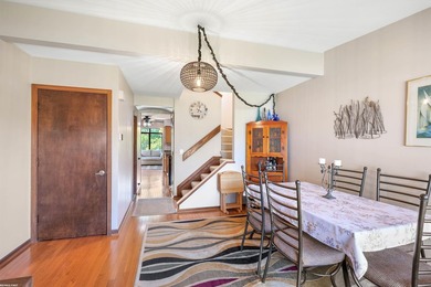 This may be the cleanest home I have listed in 37 years !! - photo 8