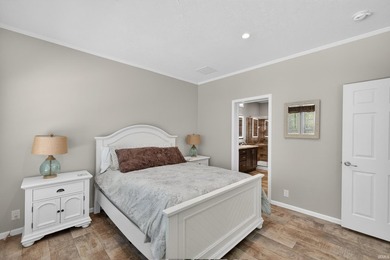 LAKE MONROE! GREAT FAMILY HOME, SUMMER LAKE HOUSE, OR TURN-KEY - photo 10